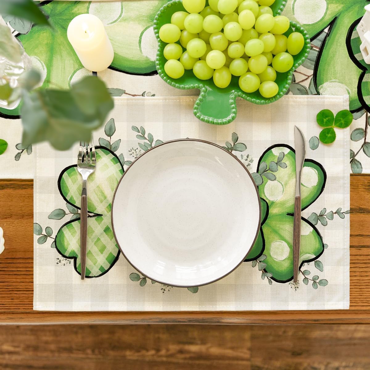 Bufflao Plaid Shamrock St. Patrick's Day Placemats Set of 4, 12x18 Inch Seasonal Spring Table Mats for Party Kitchen Dining Decoration