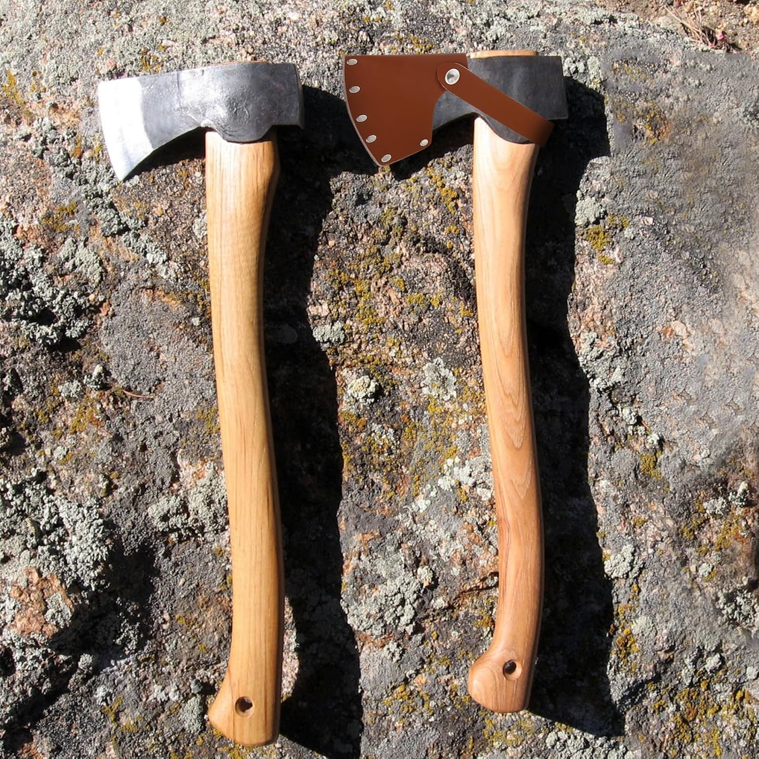 Leather Axe Sheath, Adjustable Hatchet Head Sheath, Durable Hatchet Blade Protector Case Cover Great Camping Accessories for Lumberjack Outdoors Work Essentials, Brown