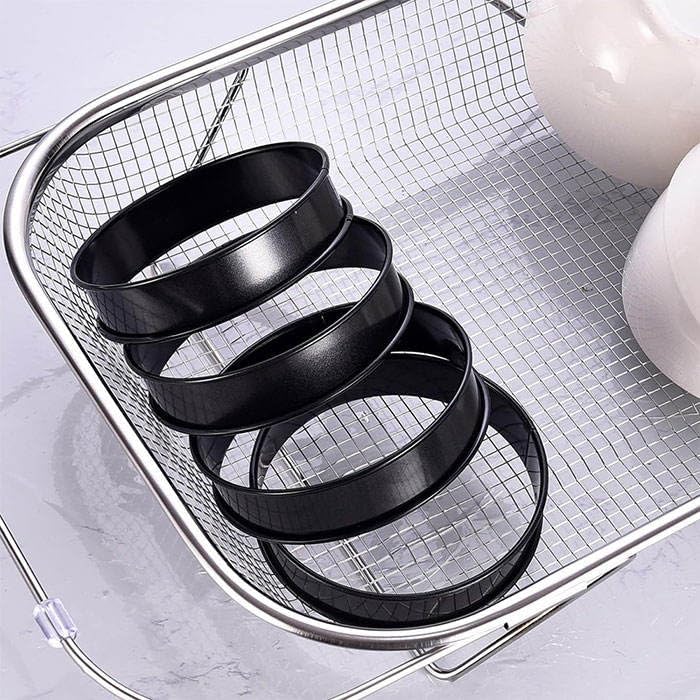 English Muffin Rings, Stainless Steel Crumpet Rings, 4 Pcs 4 inch Nonstick Metal Round Ring Molds with Silicone Oil Brush