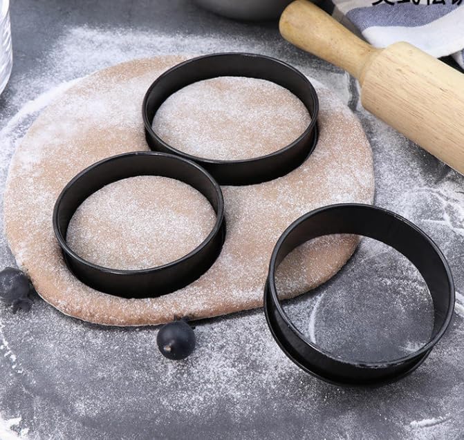 English Muffin Rings, Stainless Steel Crumpet Rings, 4 Pcs 4 inch Nonstick Metal Round Ring Molds with Silicone Oil Brush
