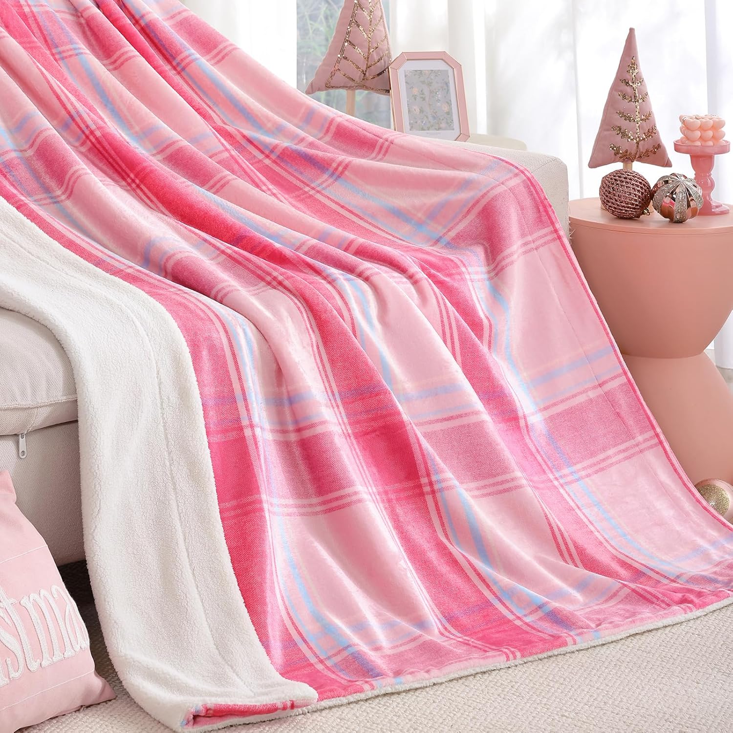 Christmas Plaid Pink Blanket - Soft Sherpa & Flannel Throw Blanket for Couch and Bed, Lightweight Cozy Checkered Fleece Blanket 50x60 Inches - Classic Buffalo Style for Christmas Decor