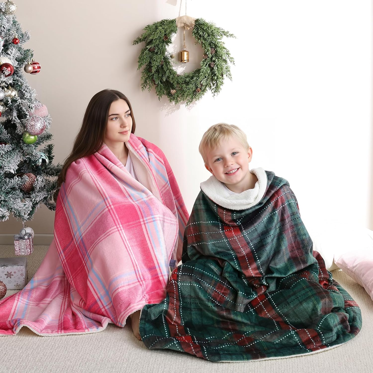 Christmas Plaid Pink Blanket - Soft Sherpa & Flannel Throw Blanket for Couch and Bed, Lightweight Cozy Checkered Fleece Blanket 50x60 Inches - Classic Buffalo Style for Christmas Decor