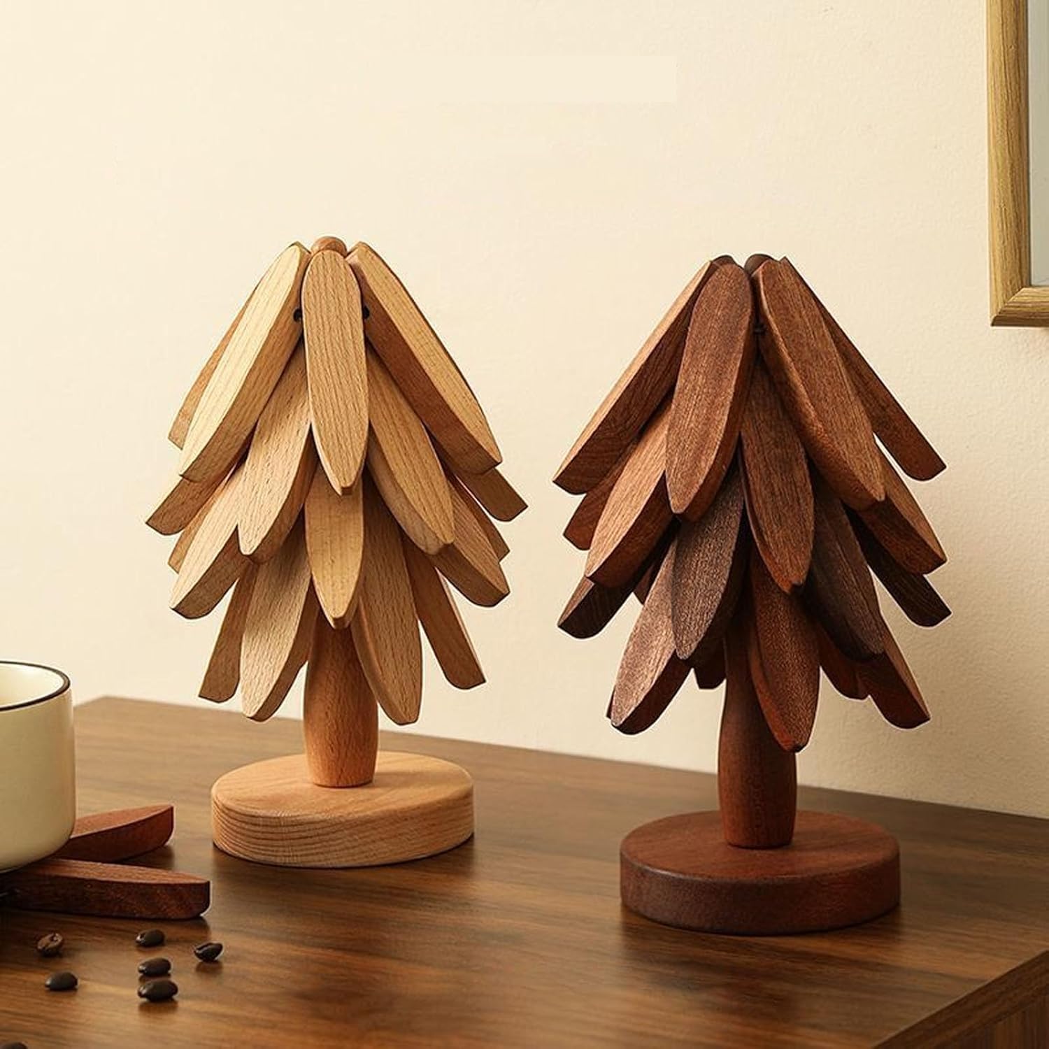 2-Piece Foldable Christmas Tree Design Pot Holders Set Decorative Heat Resistant Trivets with Holder for Hot Pans
