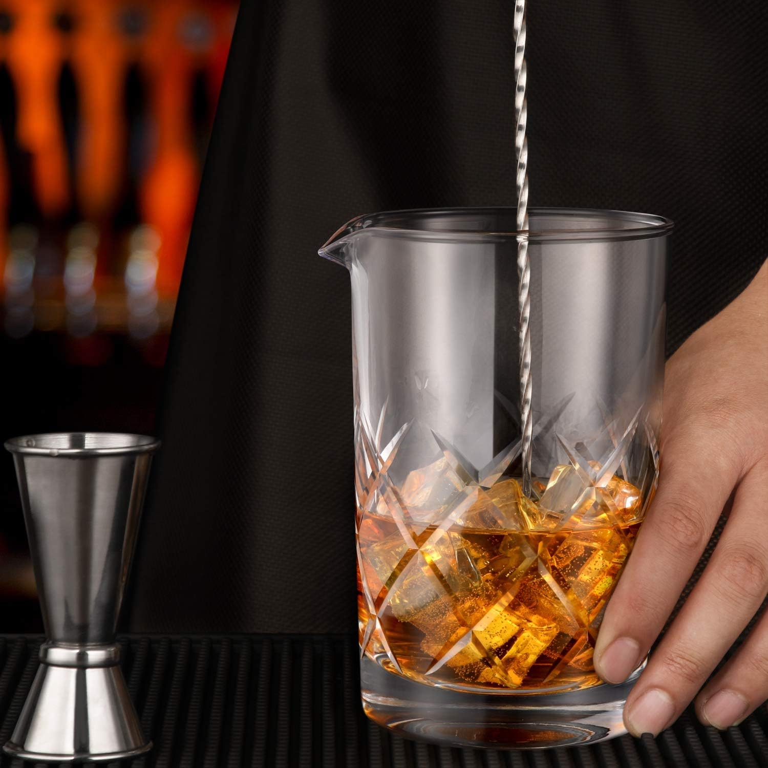 Professional 24 Oz Cocktail Mixing Glass, Thick Bottom Seamless Crystal Mixing Glass