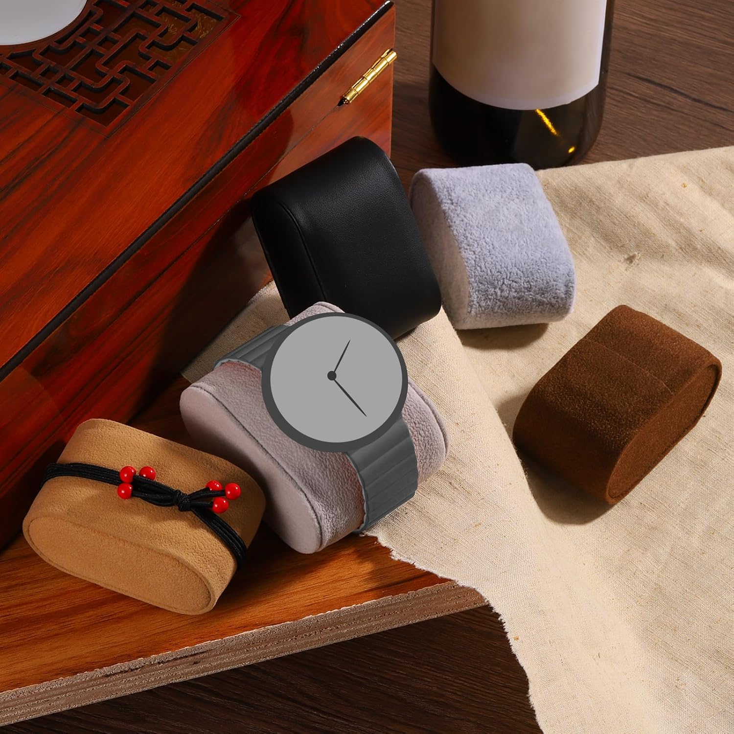 6Pcs Bracelet Watch Pillow PU Leather Jewelry Display Pillows for Watch Box Bangle Cushions Display Storage 2.95" x 2.09" x 1.77", Black