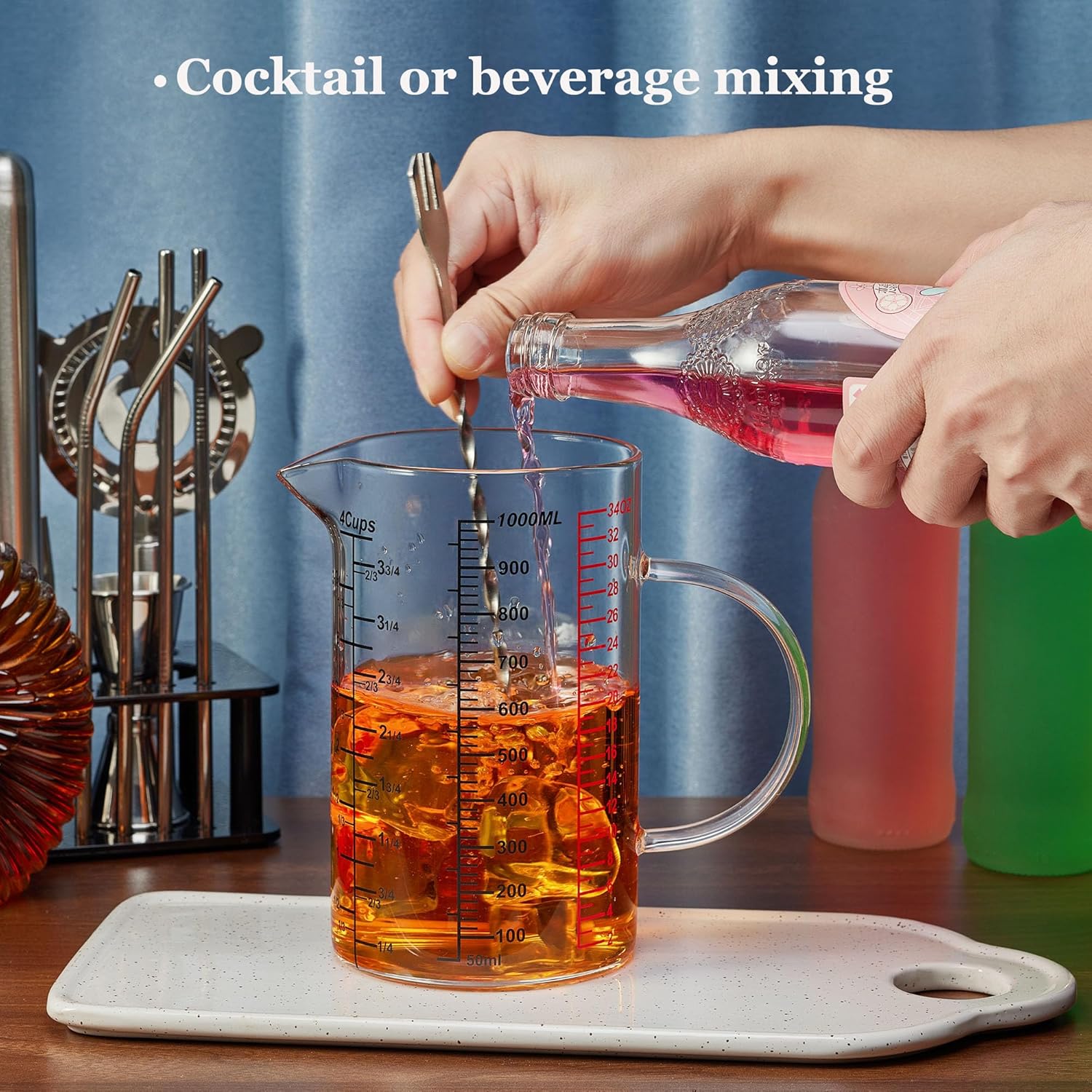 Glass Measuring Cup- Insulated handle | V-Shaped Spout -Made of High Borosilicate Glass Measuring Cup for Kitchen or Restaurant, Easy to Read, 1000 ML 32 Oz, 4 Cup
