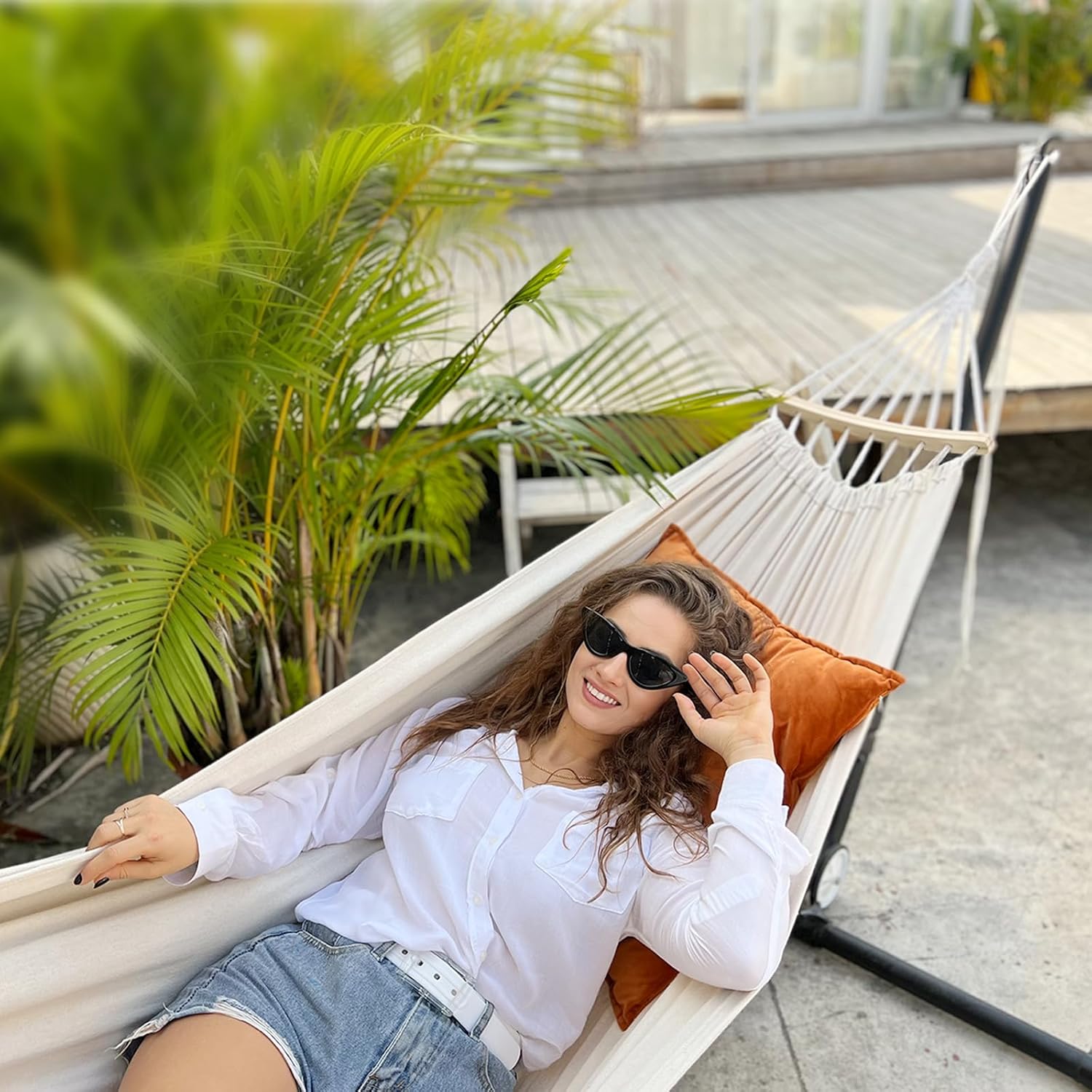 Garden Cotton Hammock Comfortable Fabric Hammock with Spreader Bar Sturdy Hammocks Up to 450lbs Portable Lightweight Hammocks with Travel Bag for Camping Outdoor/Indoor Patio Backyard