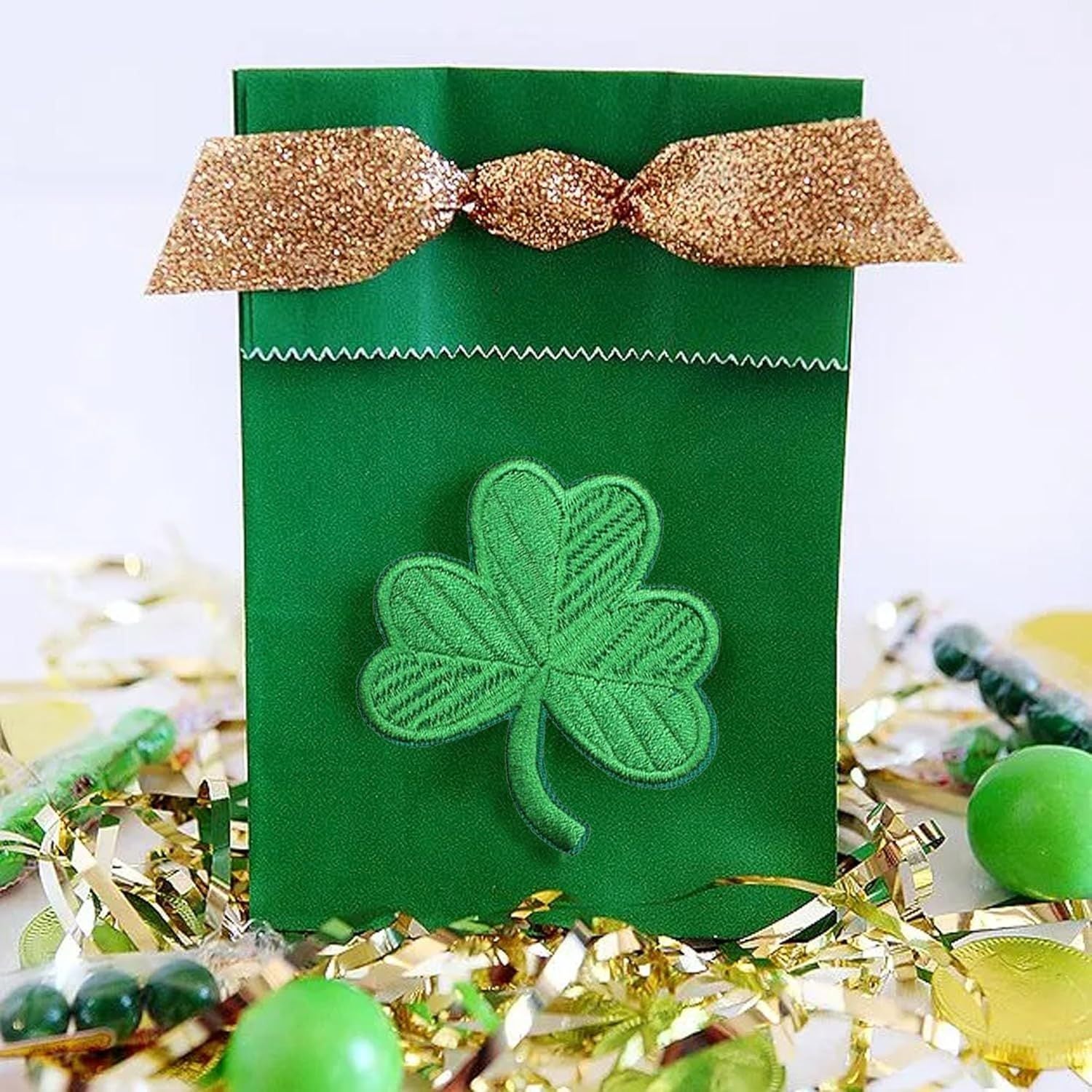 10Pcs Shamrock Iron on Patches, St Patricks Day Iron on Patches, Green Embroidered Emblem Lucky Clover Sew on Appliques for Clothing, Uniforms, Hats, Backpacks, Jackets, Pants, Accessories