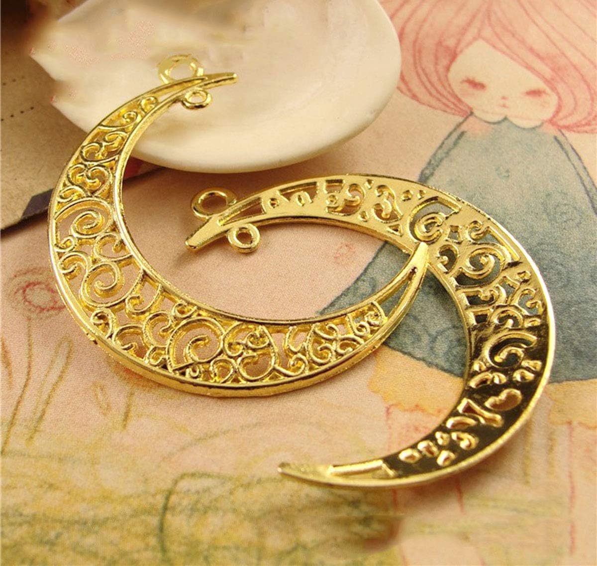 Yansanido Alloy Pack of 50 Moon Shape Gold Charms Pendants for Making Bracelet and Necklace Moon 50pcs Gold