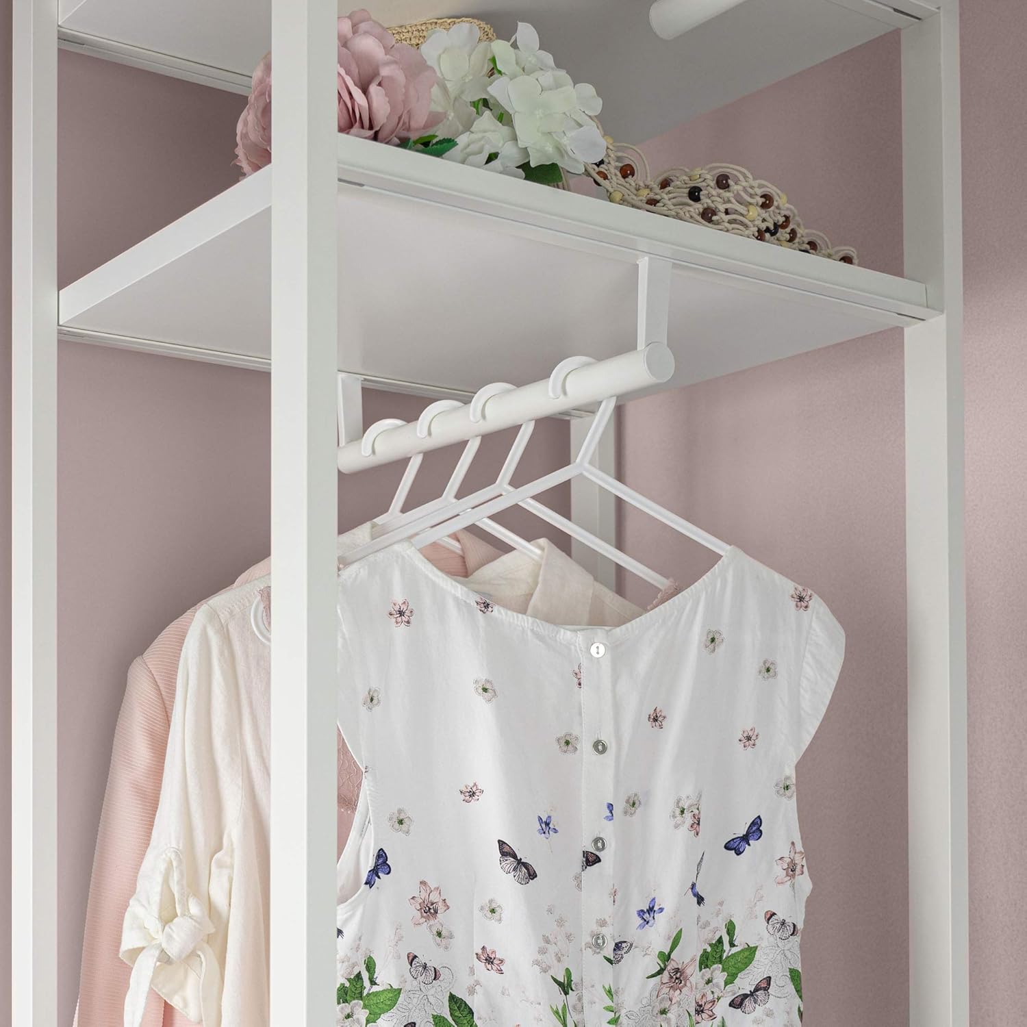 HANGERWORLD White Plastic Hangers 10 Pack - 14inch No Shoulder Bump, Slim Space-Saving Hanger