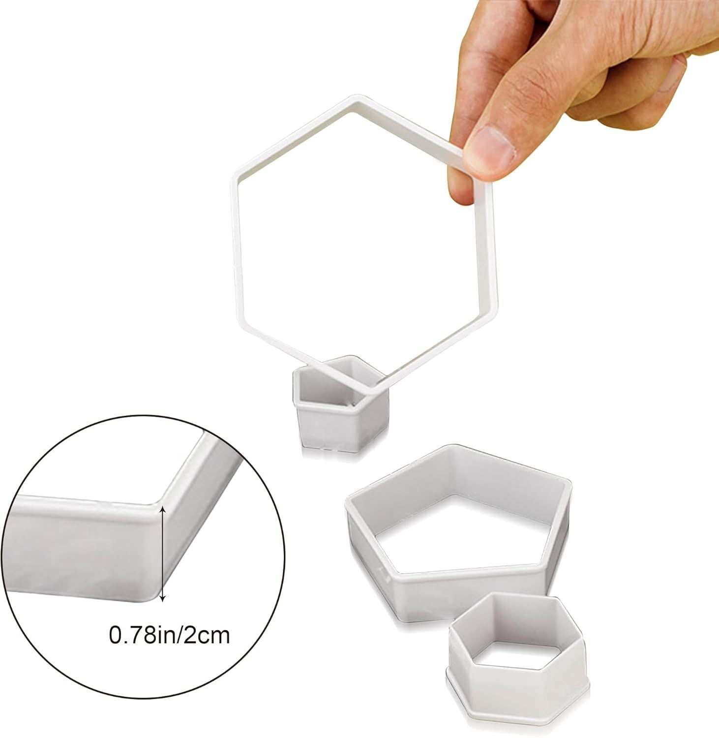 4-Piece Soccer Cookie Cutter Set, White Food-Grade Plastic Hexagon & Pentagon Cookie Cutters for Biscuits & Fondant, Multi-Size Football/Soccer Pattern Cutters Mould for Baking Cake Decorations