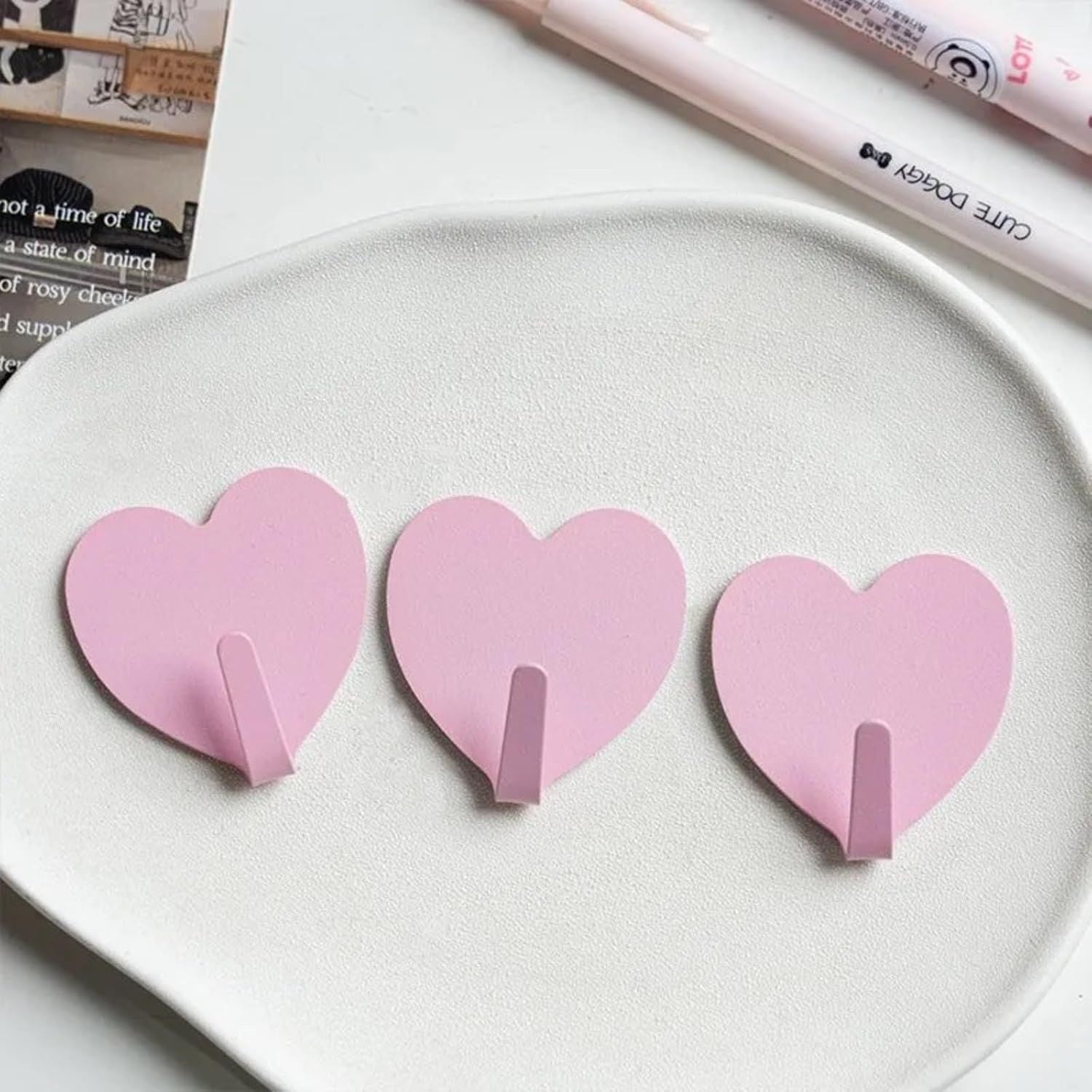 9 Pcs Heart Shaped Adhesive Wall Hooks, Cute Decorative Pink and White Self-Adhesive Hooks for Home Office Organization White Pink