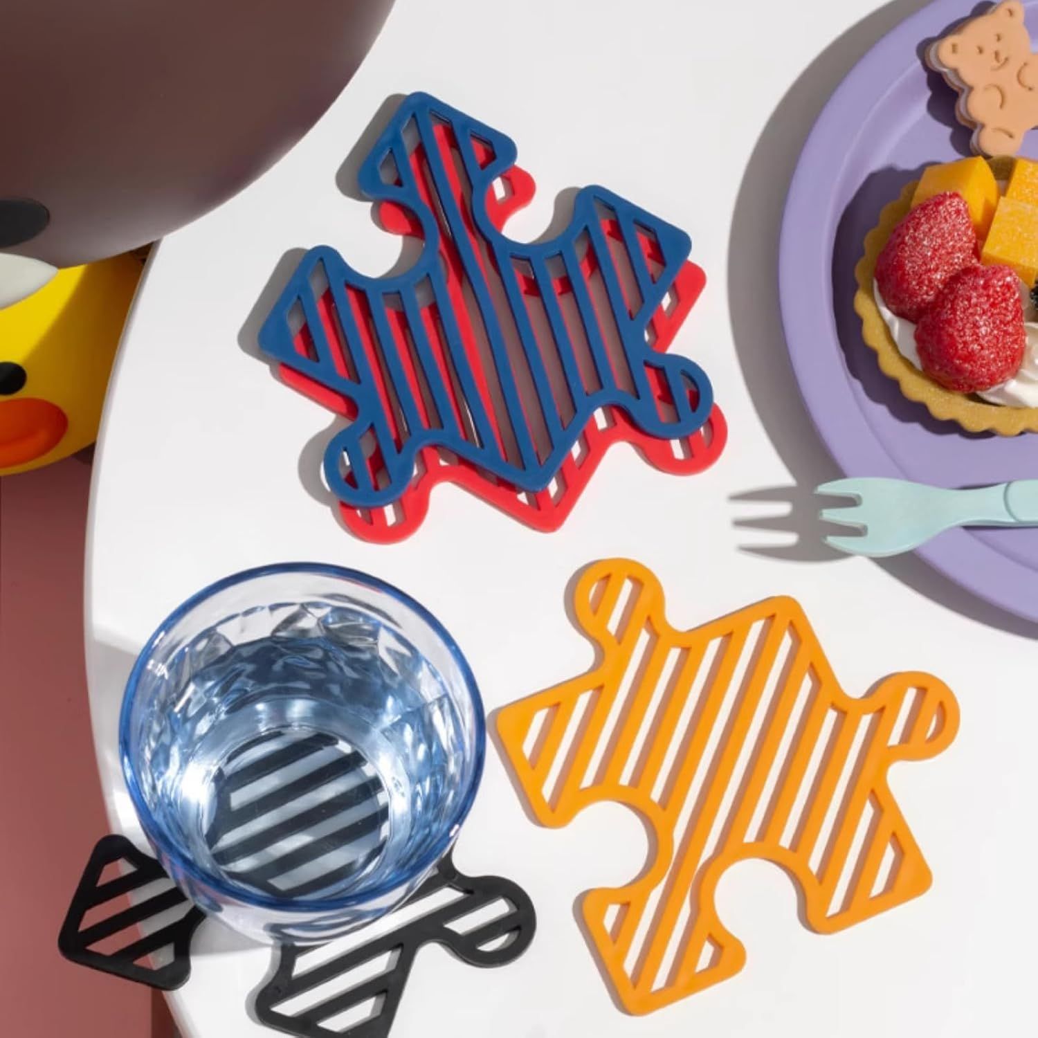 4 Pcs Creative Puzzle Shaped Heat Resistant Table Mat Set Insulated Coasters for Cups Bowls Pots Plates Red Blue Orange Black,3.7x4.7 Inch