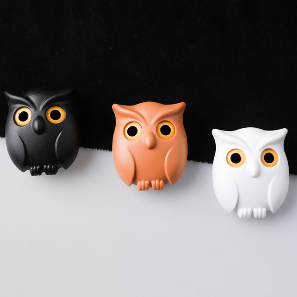 Owl Key Holder, Night Owl Magnetic Wall Key Holder Owl Key Hooks, Automatic Open Close Eyes Owl Key Holder with Wall Self-Adhesive Tape Black+White