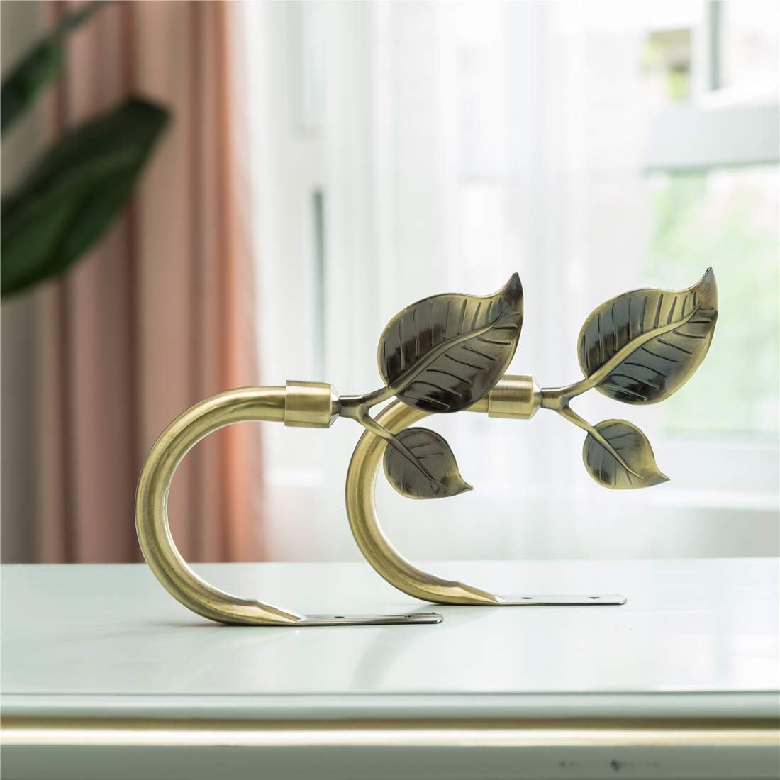 Leaf Shaped Curtain Tieback Holdbacks 2pcs, Handmade Metal Curtain Side Holders for Wall, Curtain Hook Pull Backs for Drapes Window Decoration Antique Brass