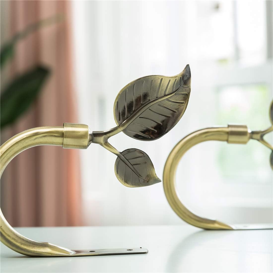 Leaf Shaped Curtain Tieback Holdbacks 2pcs, Handmade Metal Curtain Side Holders for Wall, Curtain Hook Pull Backs for Drapes Window Decoration Antique Brass