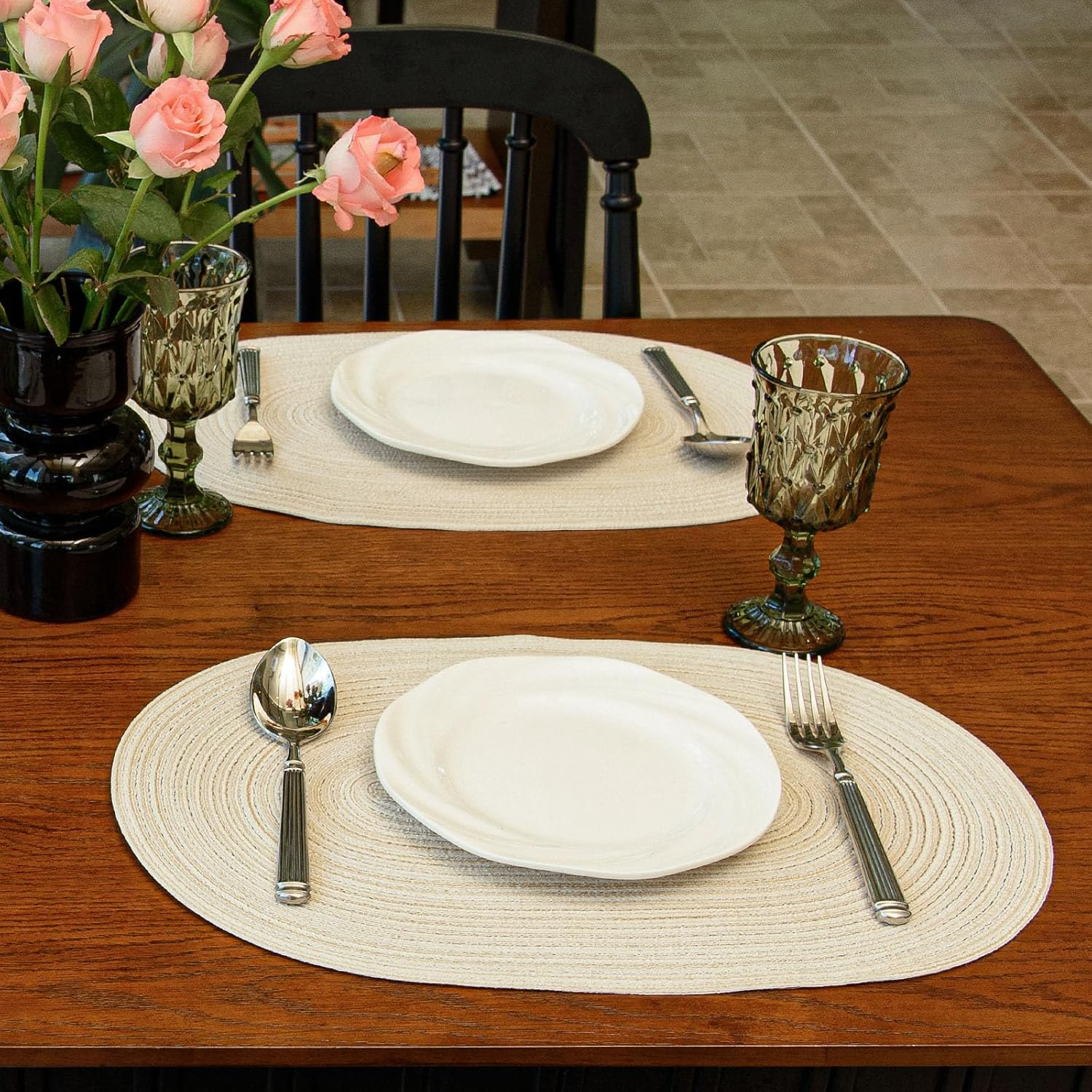Oval Braided Placemats Set of 6 Woven 12x17.5 Inch Non Slip Washable Heat Resistant Place Mats Round Tablemats for Dining Kitchen Party Daily Table Decor Dinner Mats Beige, 6