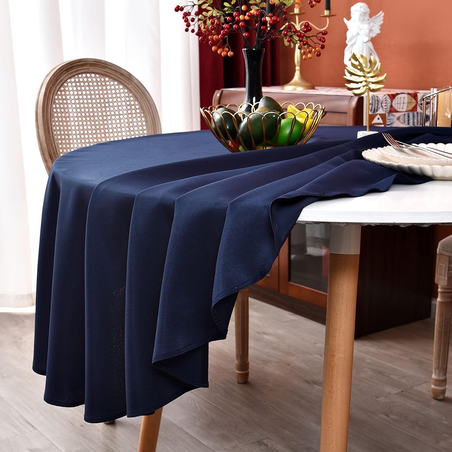 Navy Blue 210 GSM Water & Stain Resistant Round Tablecloth for Circle Table - Solid 48 Inch Table Cloth Cover in Wrinkle Free Durable Washable Polyester Fabric for Wedding, Party, Banquet
