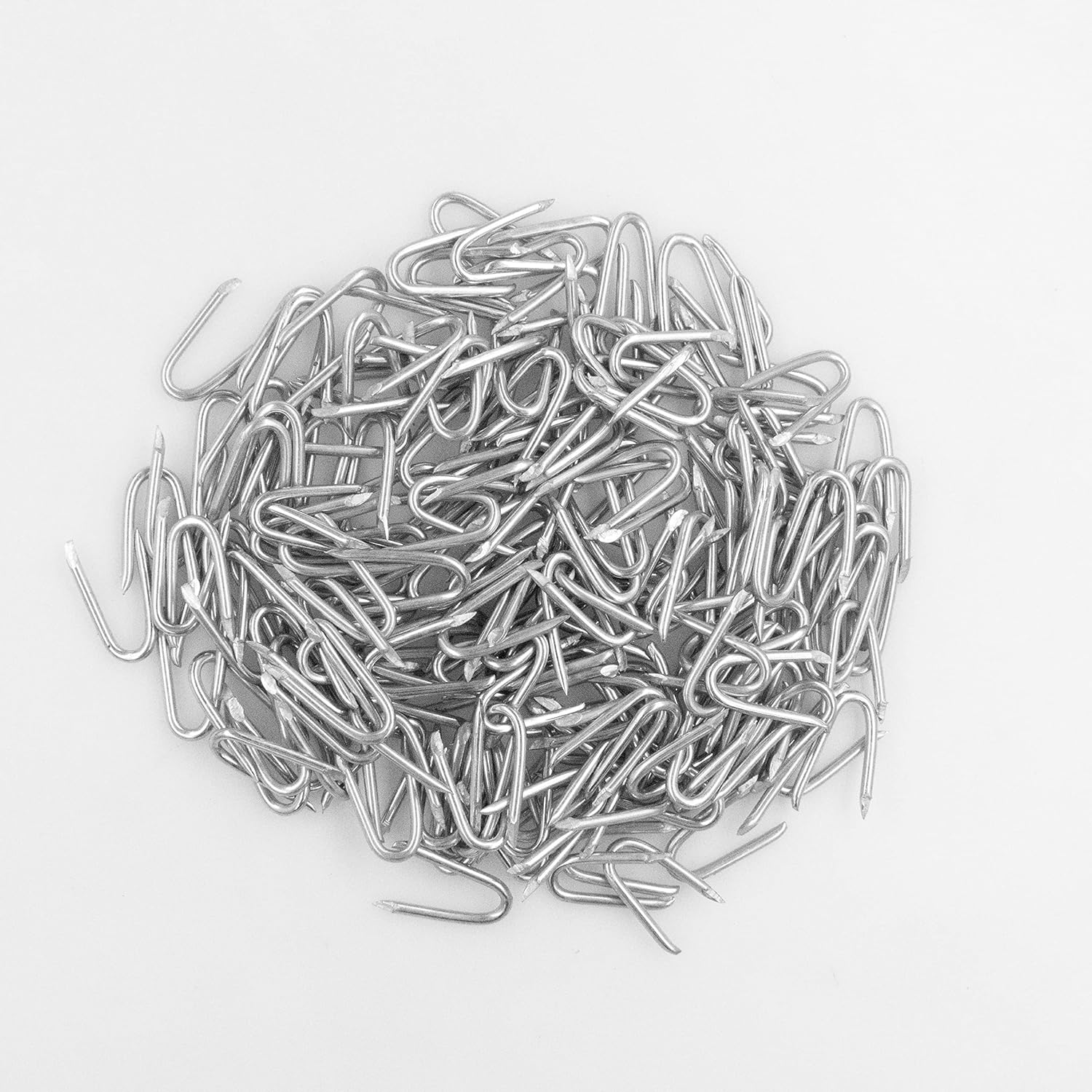 Steel Wire Fencing Staples 200 pcs , Galvanized U-Shaped Fasteners Nails for Wire Mesh and Woven Fencing