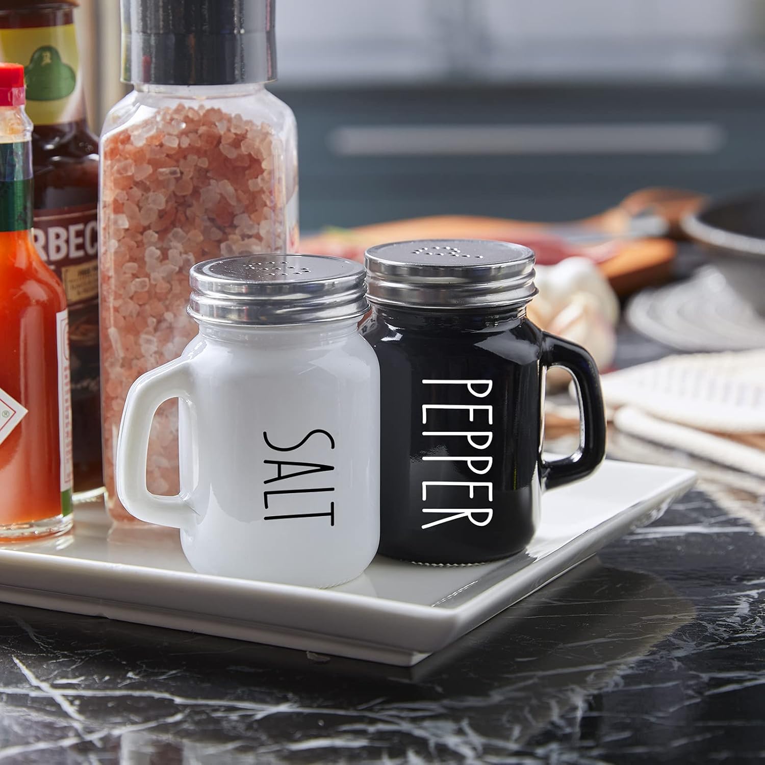 Salt and Pepper Shakers Set, 4 oz Cute Salt Pepper Shaker, Kitchen Decor for Home Restaurants Wedding, Glass Black White Shaker Sets with Stainless Steel Lids