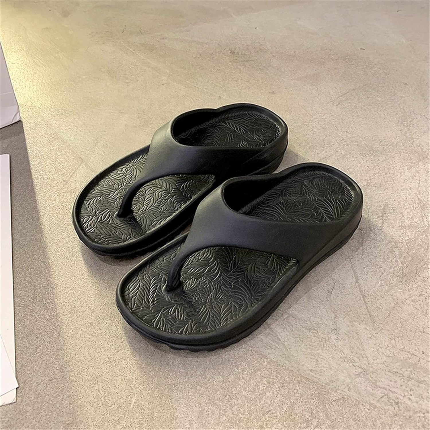 Cloud Flip Flops for Womens and Mens, Orthotic Lightweight Beach Pillow Slippers, Soft Cushion Flip-Flop Comfy Bath Spa Walking Sandals Pool Thong Slides