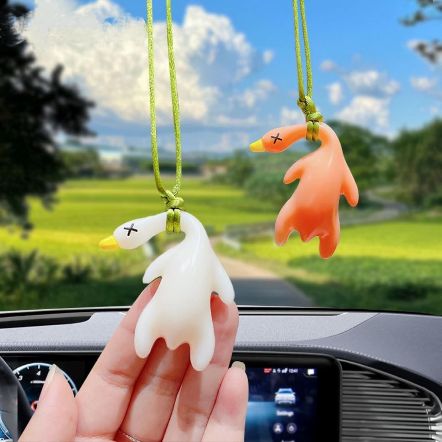 6 Pcs Duck Car Pendant, Violetfox Color-Changing Duck Sunscreen Tester UV Temperature Reminder, Funny Cute Roast Hanging Ornament for Car Mirror Bicycles Bags and Cellphones Resin
