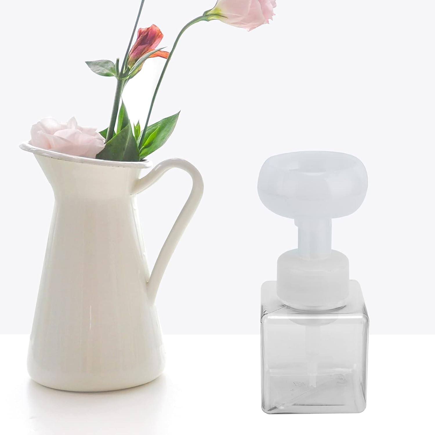 Foaming Hand Soap Dispenser, 250ml Flower Dispenser Shape Refillable Foam Pump Bottle Reusable Plastic Portable Liquid Container for Bathroom Transparent