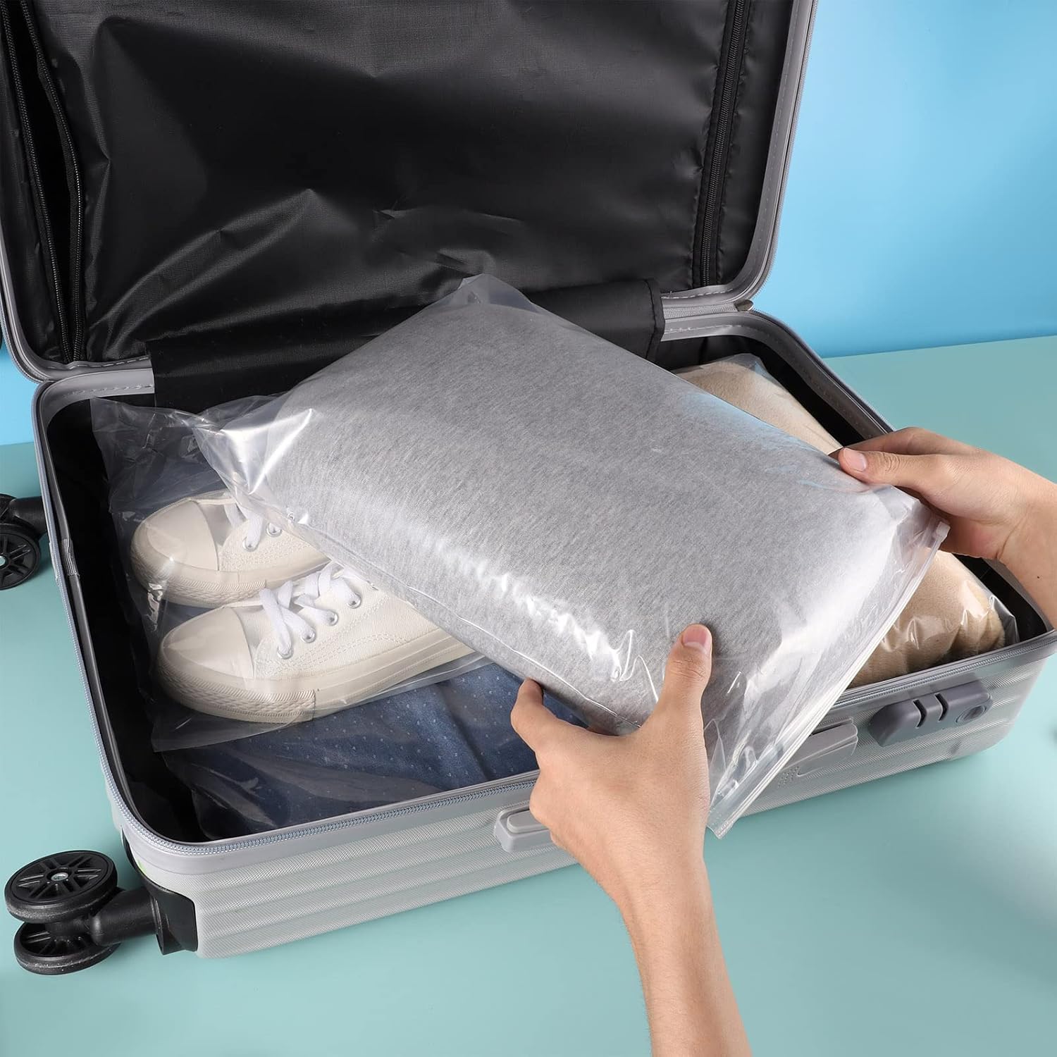 40 reusable travel zip lock bags - 40 x 30 cm - travel clothing bags - large transparent storage bags - plastic sealable clothing bags for clothes, shoes and cosmetics