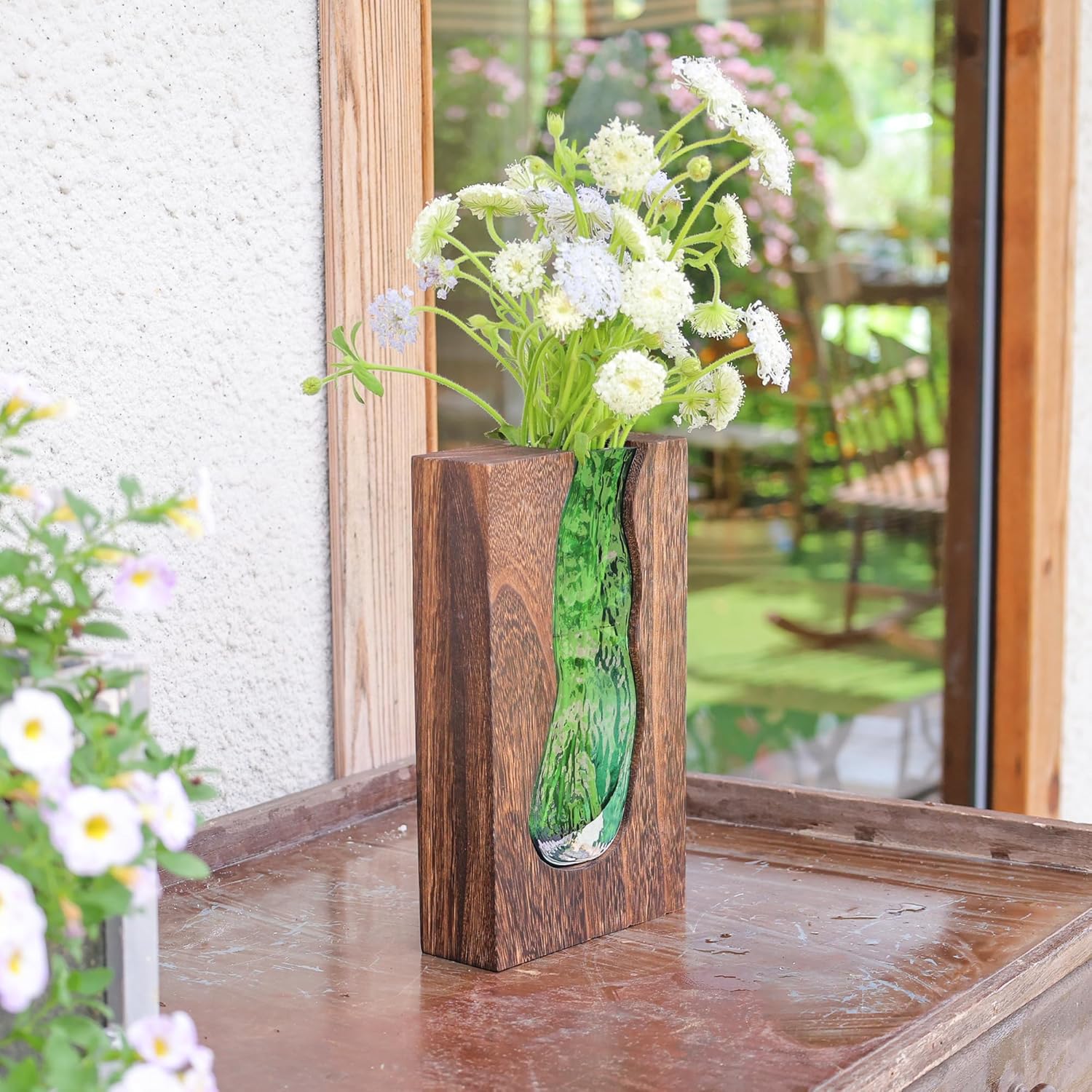 Vase with inlaid wood and glass - Rustic style wood and glass vase - Solid wood and glass vase - Vase for home decor - Table decoration 9.45 inches