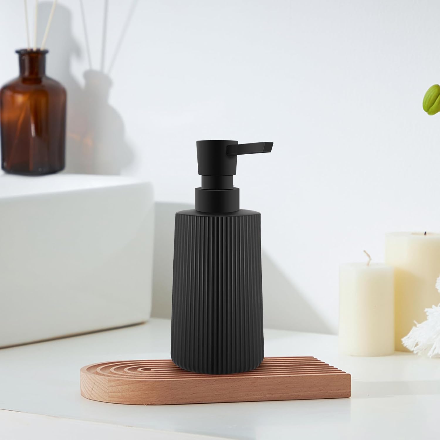 Soap Dispenser - Black Soap Dispenser for Detergent - Kitchen Soap Dispenser - With Press Dispenser - Suitable for Countertops - Bathroom and Kitchen 2 pieces - Black