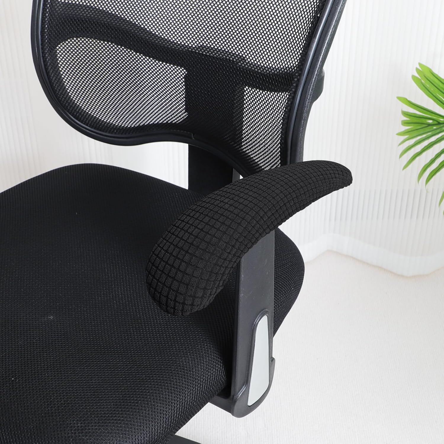FORCHEER Office Chair Armrest Covers Stretchable Water Resistant Jacquard Elastic Band Short Computer Chair Arm Covers for Desk Chairs 8-13inch Washable 2 Pieces-Black