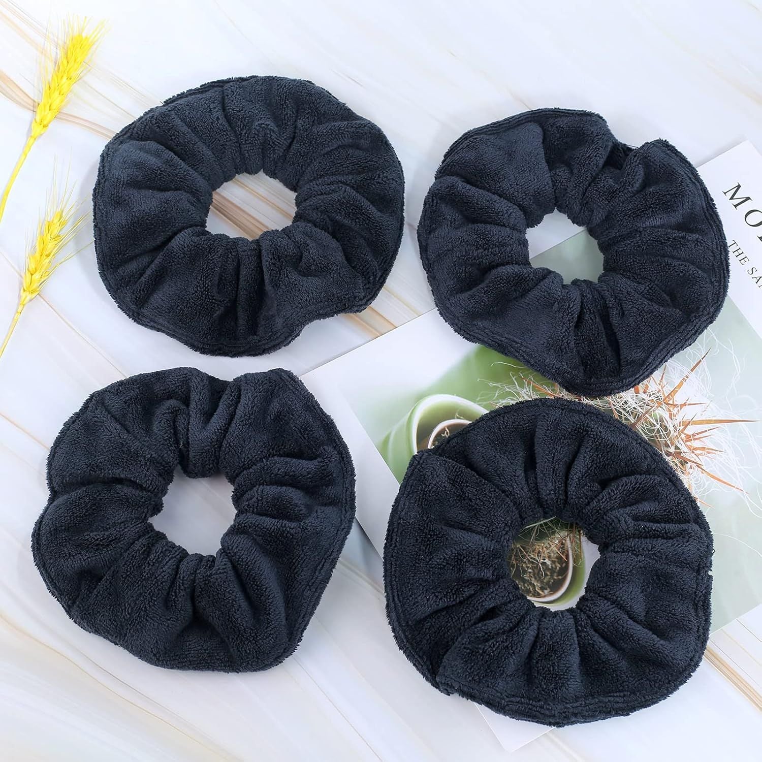 Super Towel Scrunchies or Drying Hair, Absorbent and Sot Microiber or rizz ree, Large Thick Ponytail Holder Wet Hair Accessories or Women and Girls, 4 PCS Black
