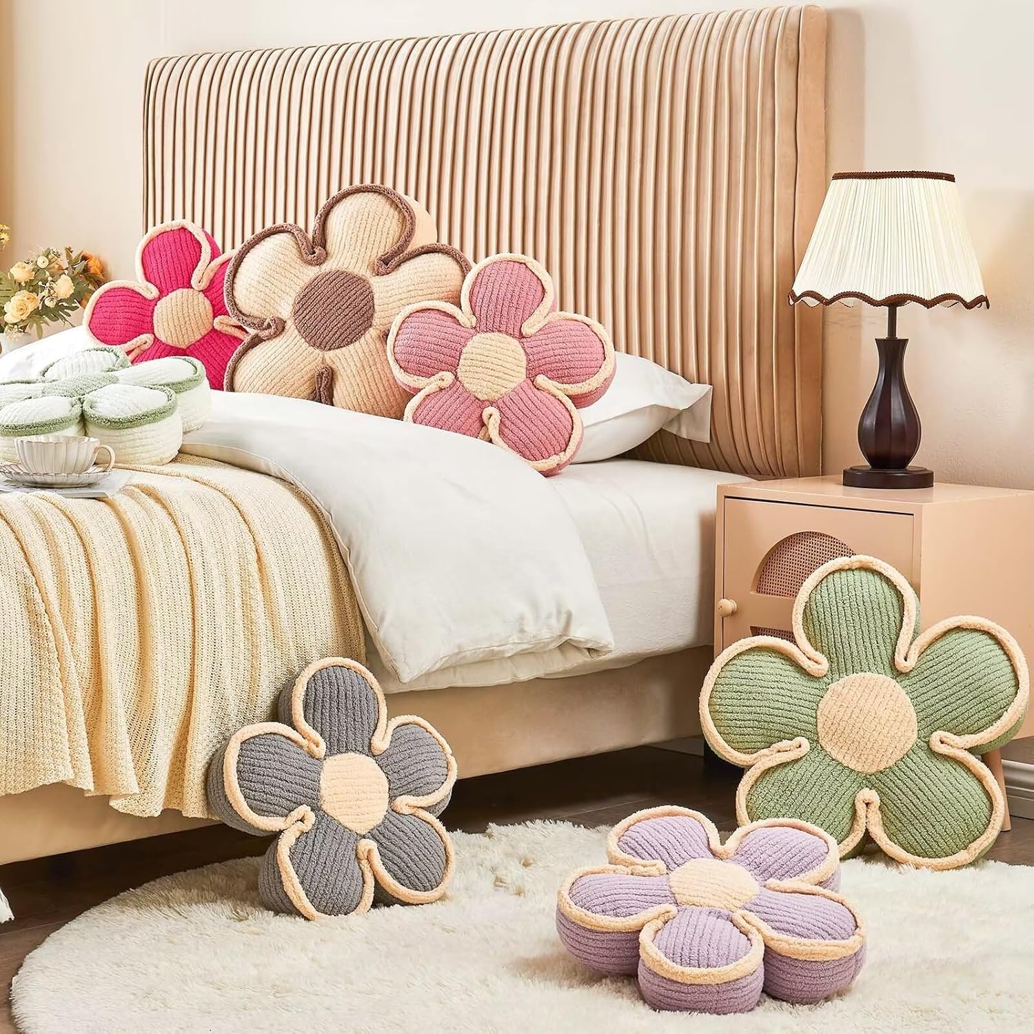 Soft Flower Shaped Floor Cushion, Plush Decorative Throw Pillow, Cute Seating Cushion, Room Decor Plush Pillows for Sofa Couch Bed 13.7 Inch, White
