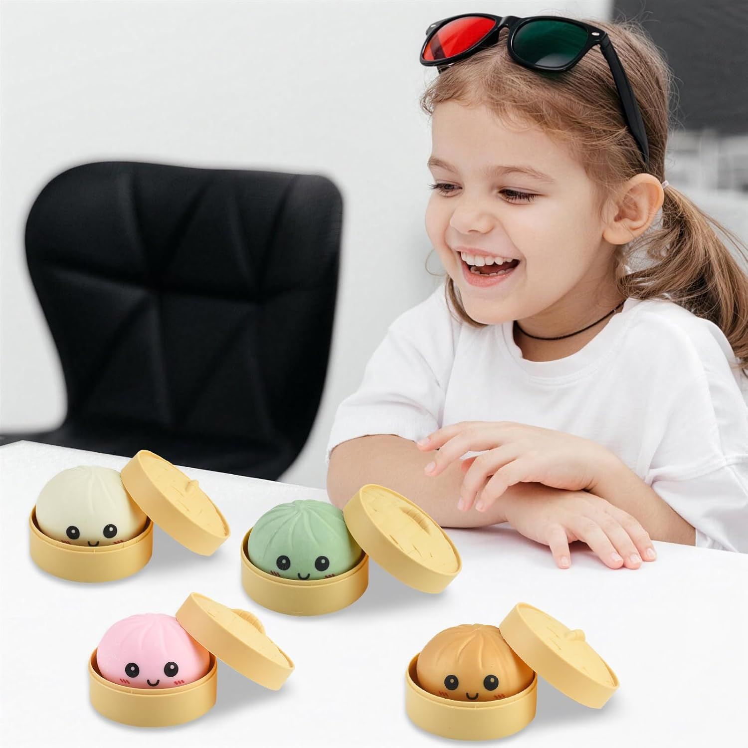 Giant Glitter Smiling face Colorful Dumpling Stress Balls Fidget Sensory Toy,Squeeze Dough Ball Stress Relief Hand Toy,Bun with Food Steamer Stretchy Desk Toys Green