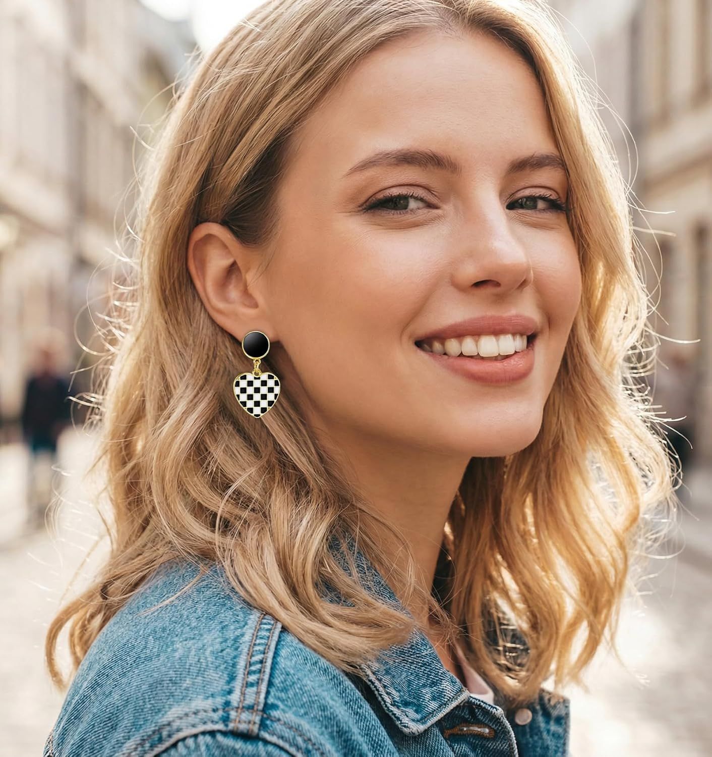 Racing Earrings, 1Pair Heart-Shaped Checkered Earrings for Women for Racing Fans Race Day Gift Black and White