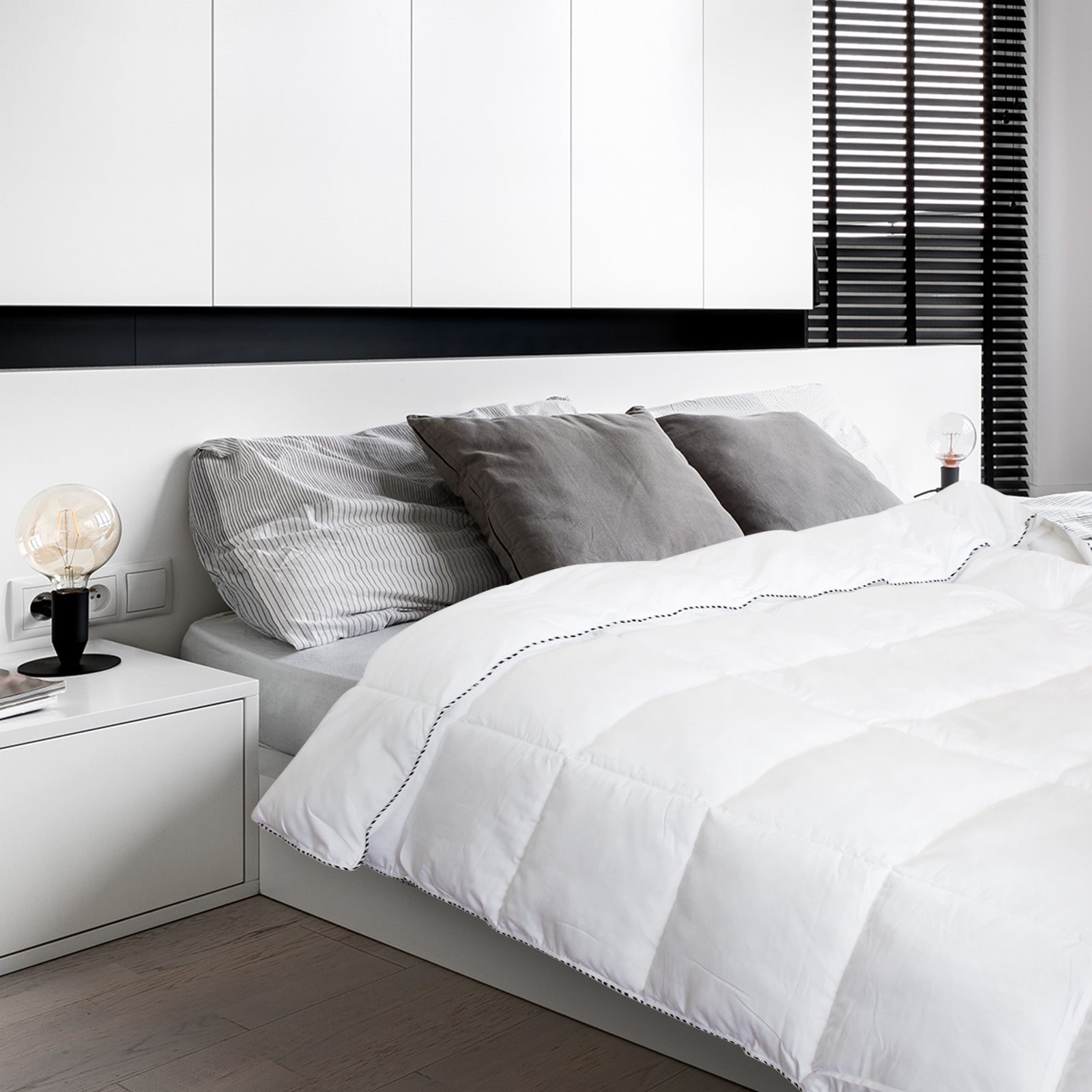 Royal Comfort Bamboo Blend Quilt 250GSM Luxury Duvet 100% Cotton Cover - King - White