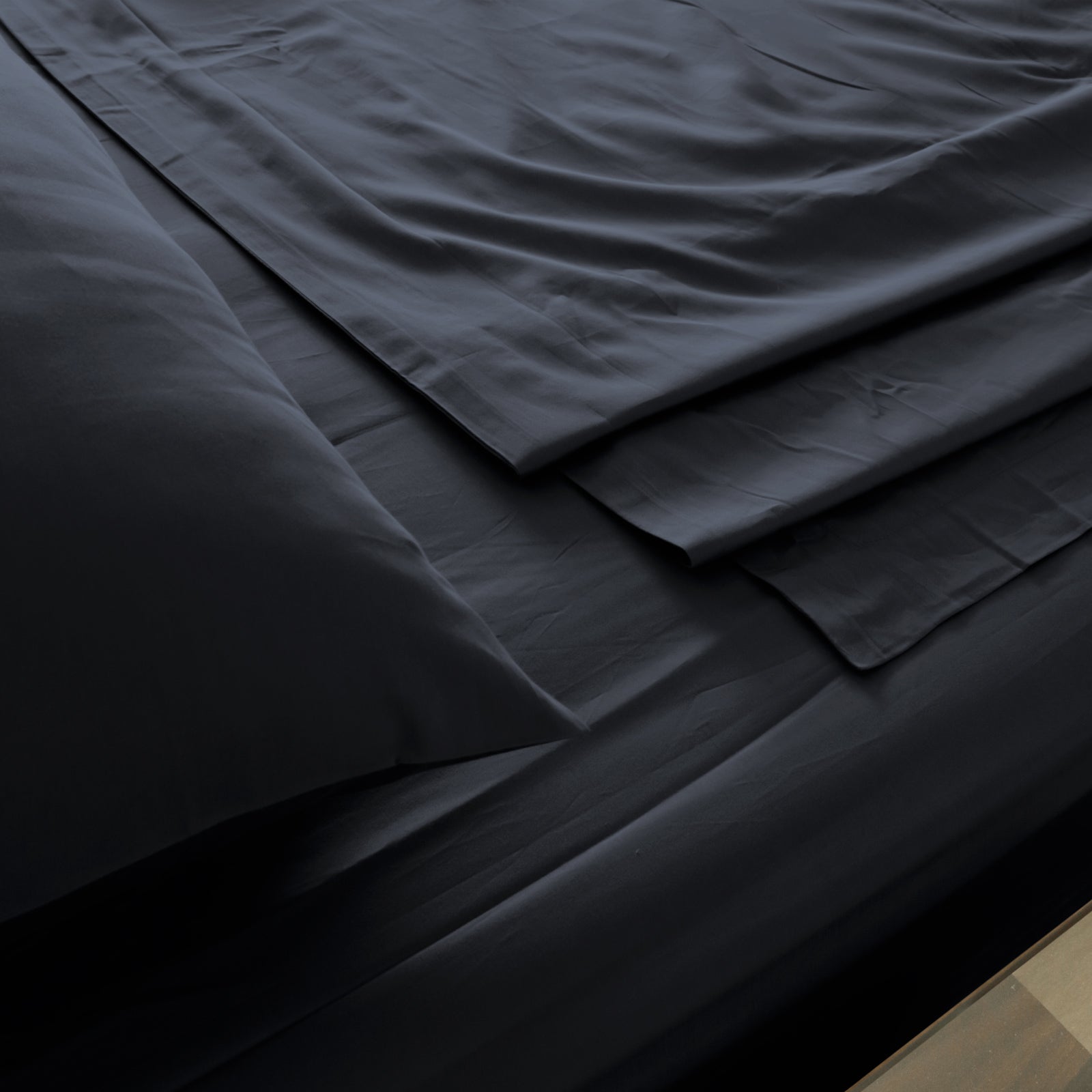 Royal Comfort 1000 Thread Count Bamboo Cotton Sheet and Quilt Cover Complete Set - King - Charcoal