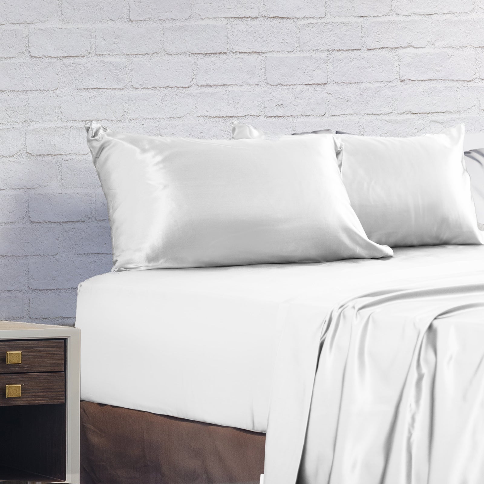 Royal Comfort Satin Sheet Set 4 Piece Fitted Flat Sheet Pillowcases - Queen - White