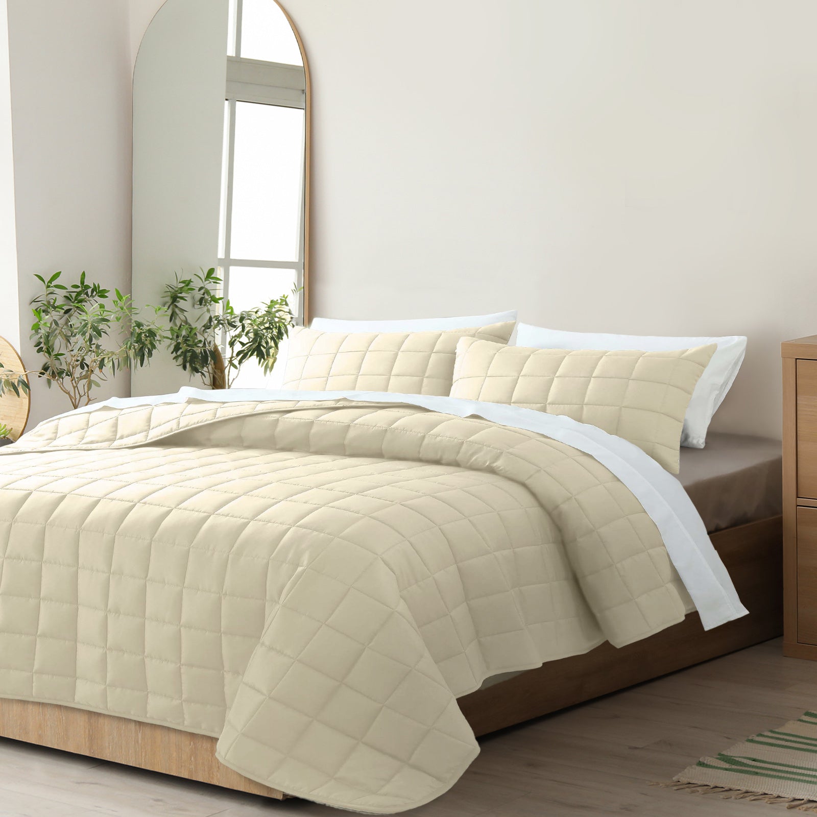 Soft Lightweight 3 Piece Queen Coverlet Set - Beige