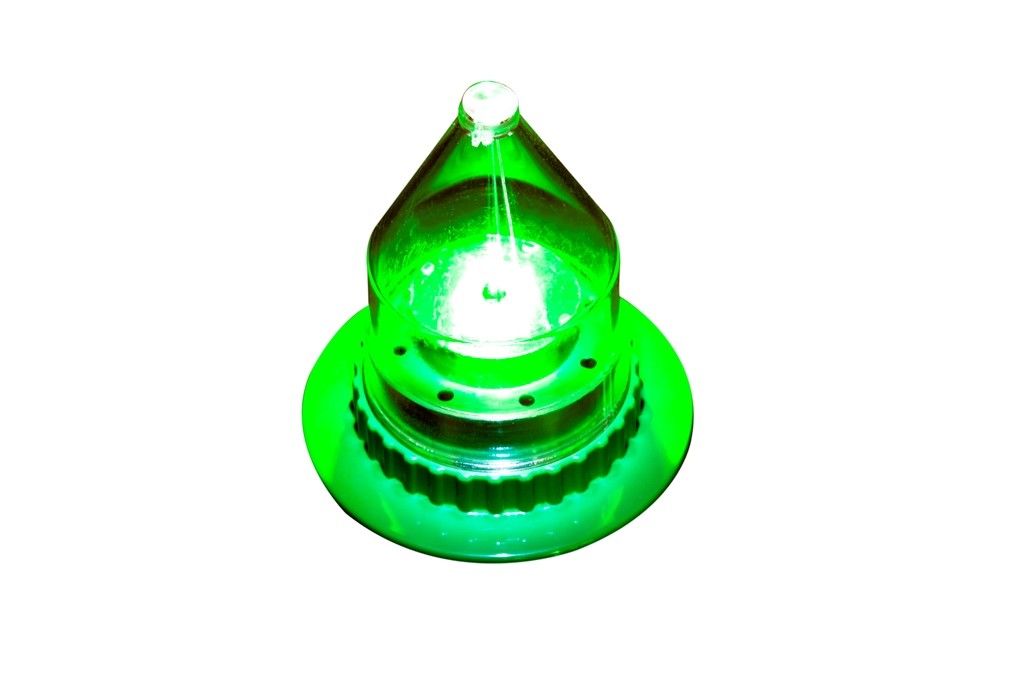 LED Garden Water Sprinkler, 6 Colors, Battery-Free, Durable