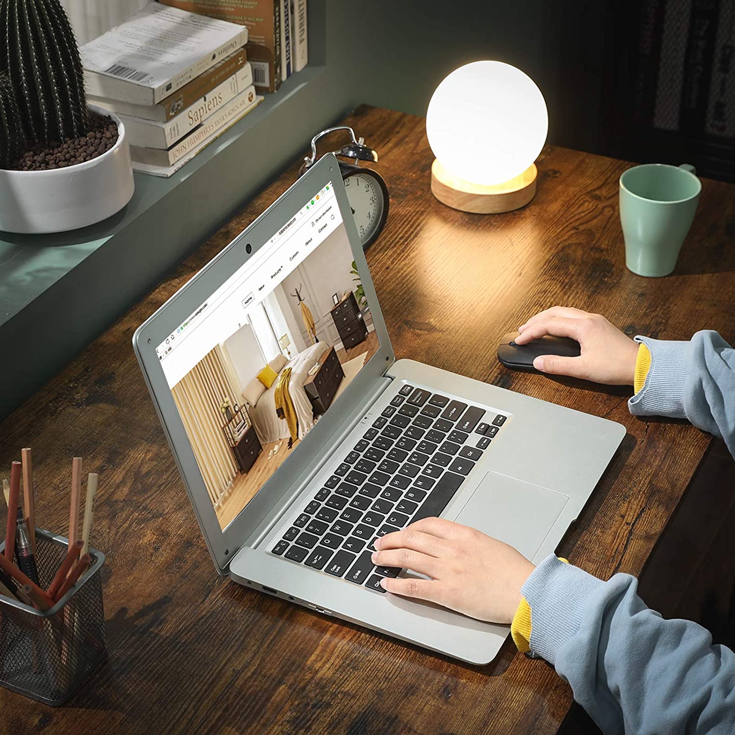 Sturdy L-Shaped Computer Desk with Cable Cutout, 50kg Load