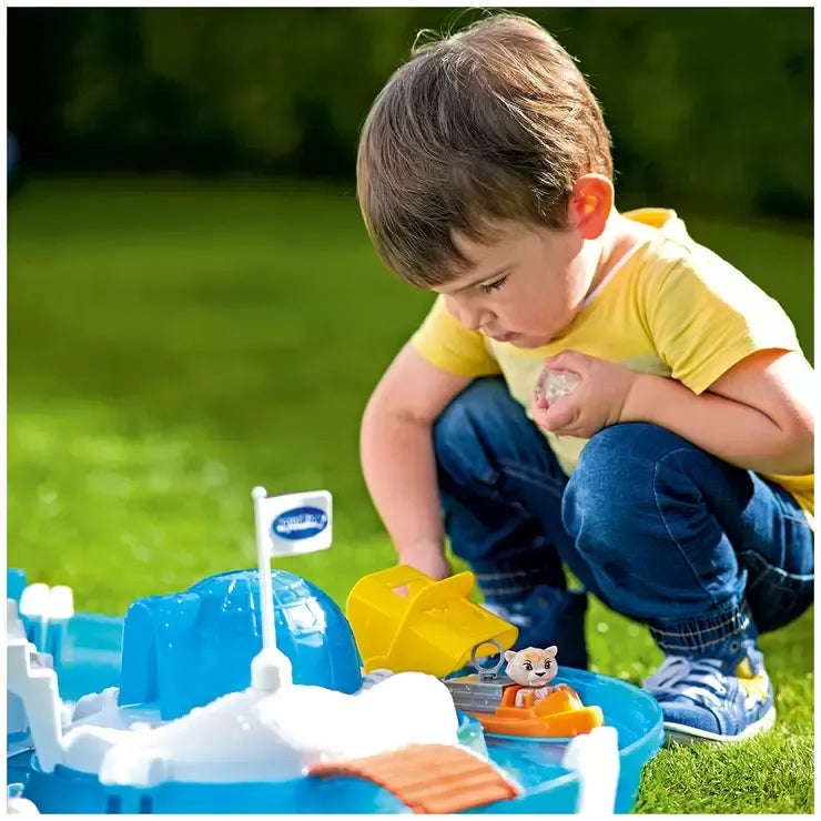 Blue Polar Water Playset with Icebergs and Characters - UV Resistant Plastic