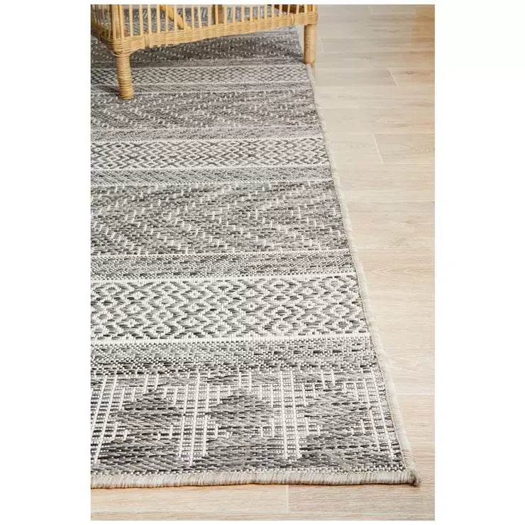Grey Terrace Rug 230 x 160cm for Indoor and Outdoor Use