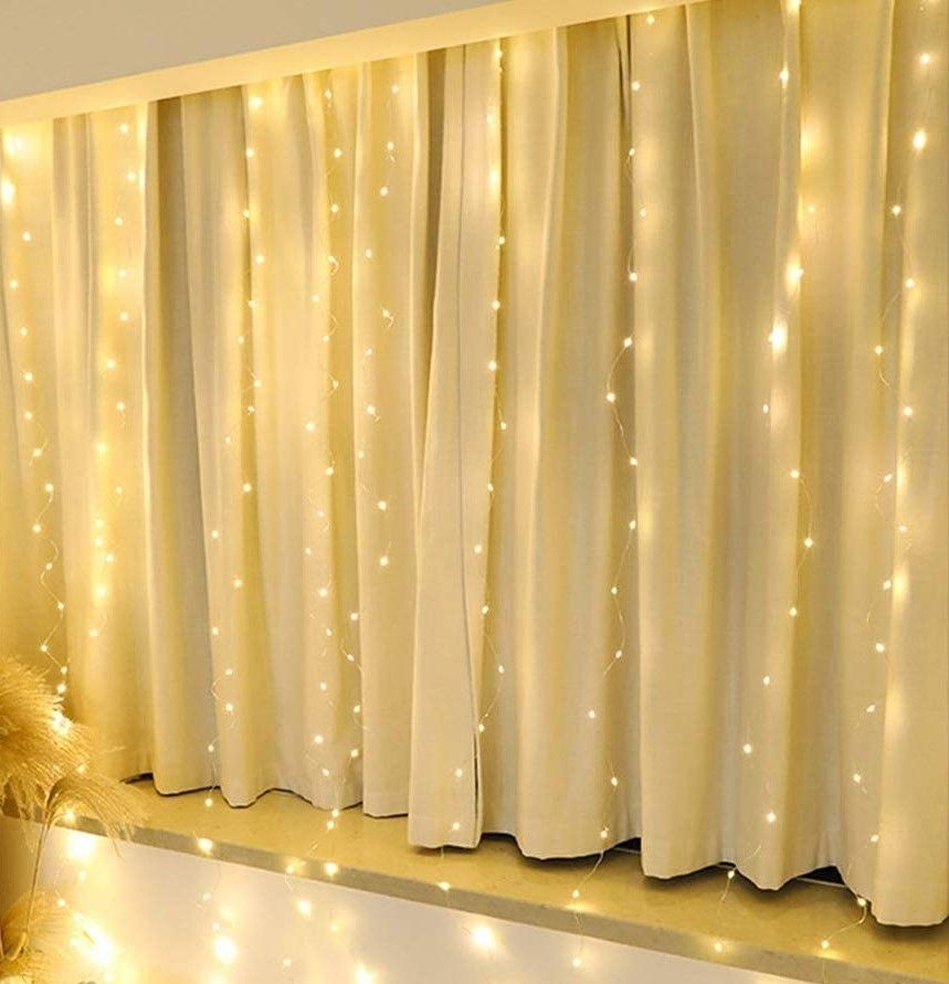 Warm White Curtain Fairy Lights 8 Modes, 300 LEDs, USB, Remote