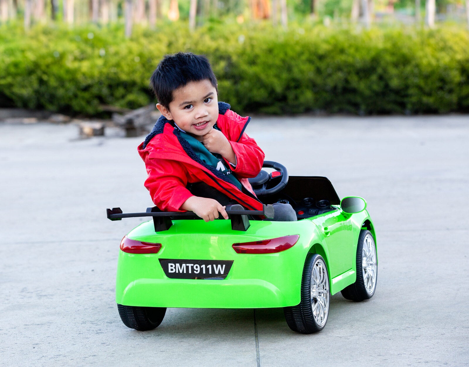 Porsche-inspired Design Ride-on Green Electric Car with Parental Remote Control