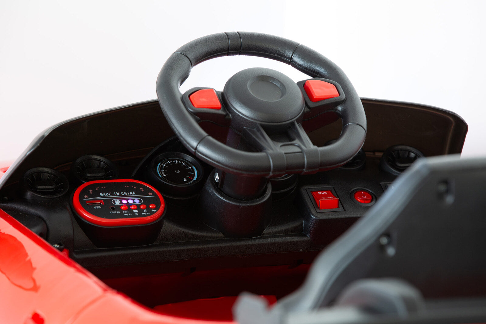 Mercedes-inspired Design Ride-on Red Electric Car with Parental Remote Control