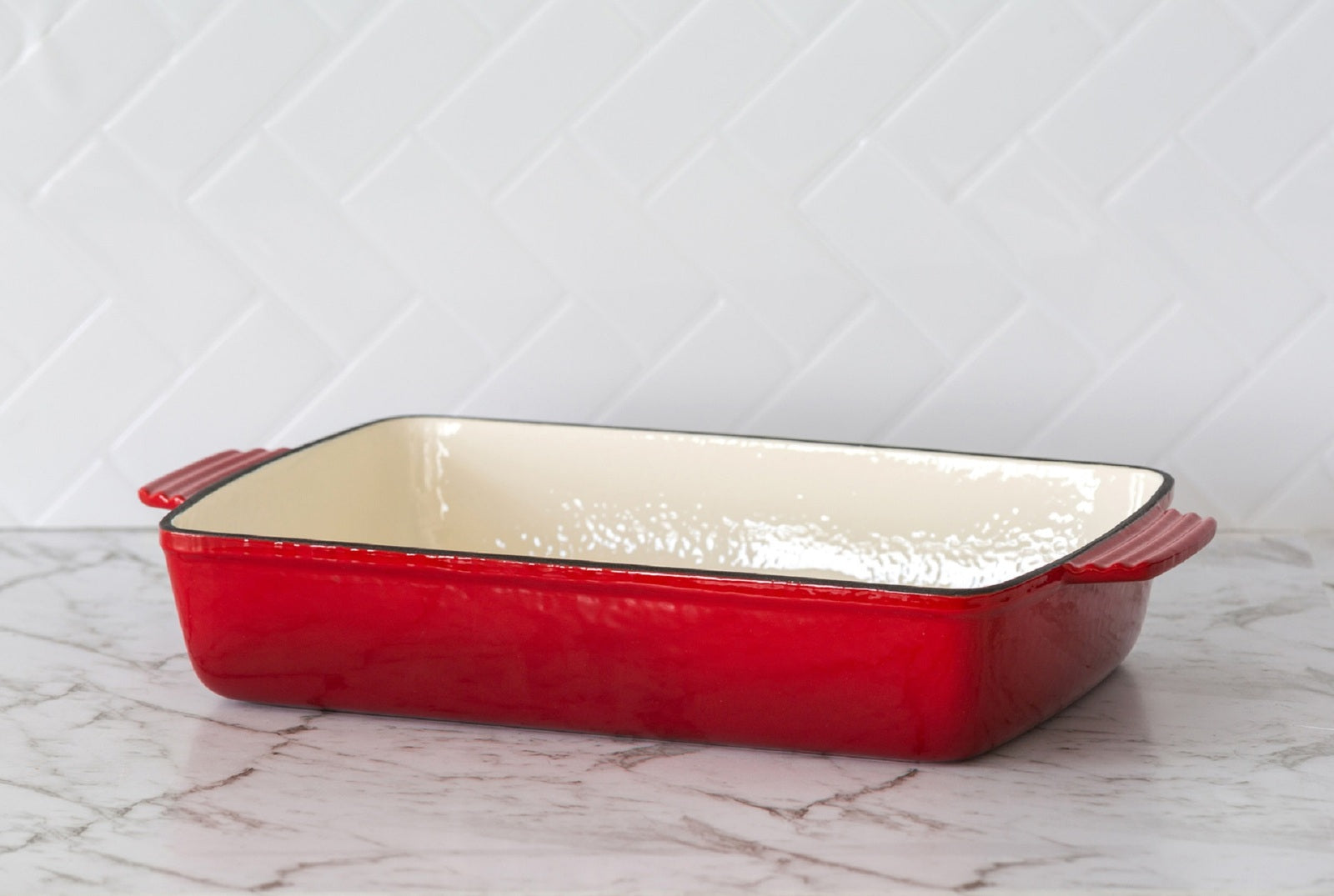 Enamelled Cast Iron 38.5x23cm Rectangular Roaster 3.4L - Red