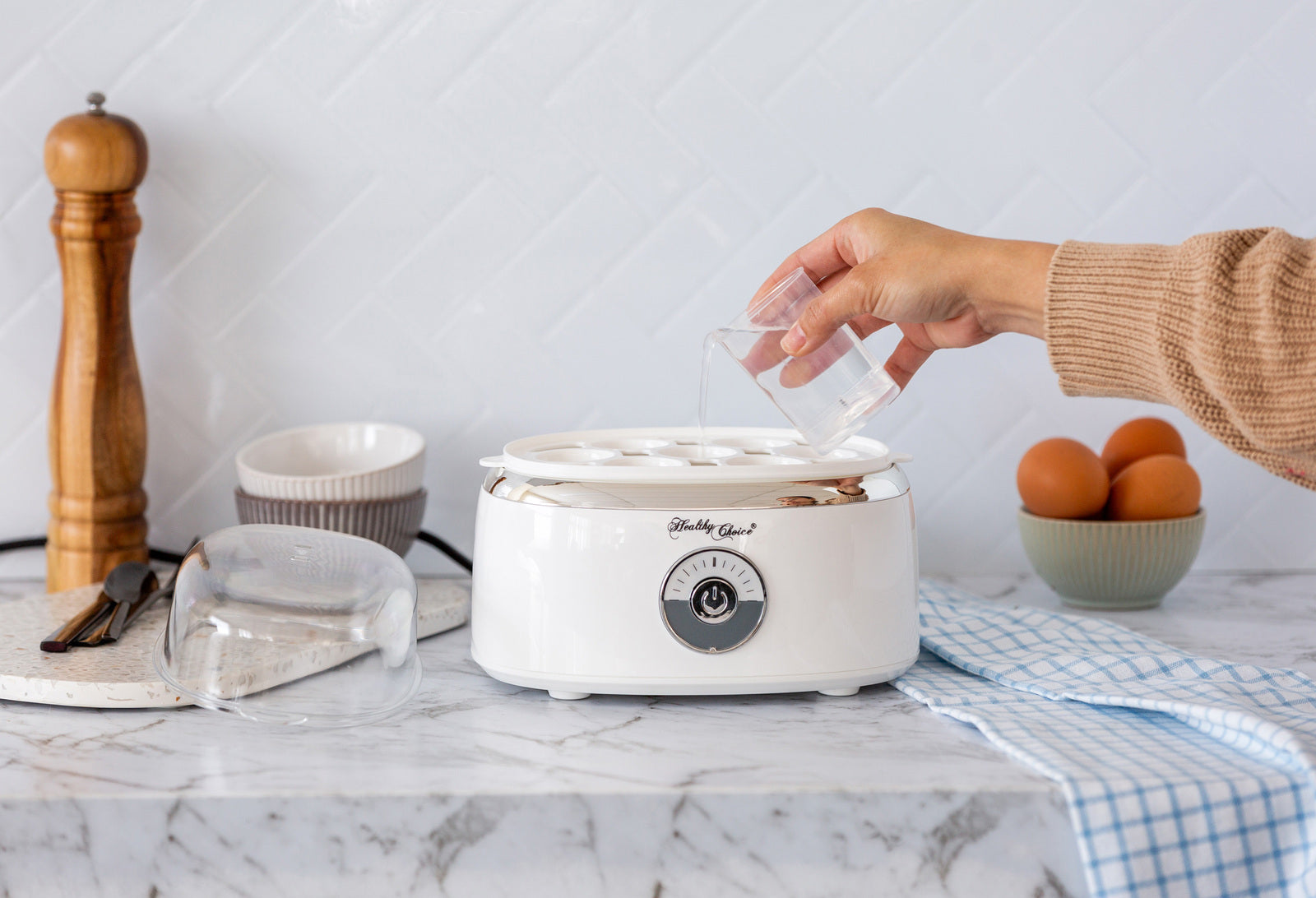 7-Egg Capacity Electric Egg Steamer, One-Button, Compact