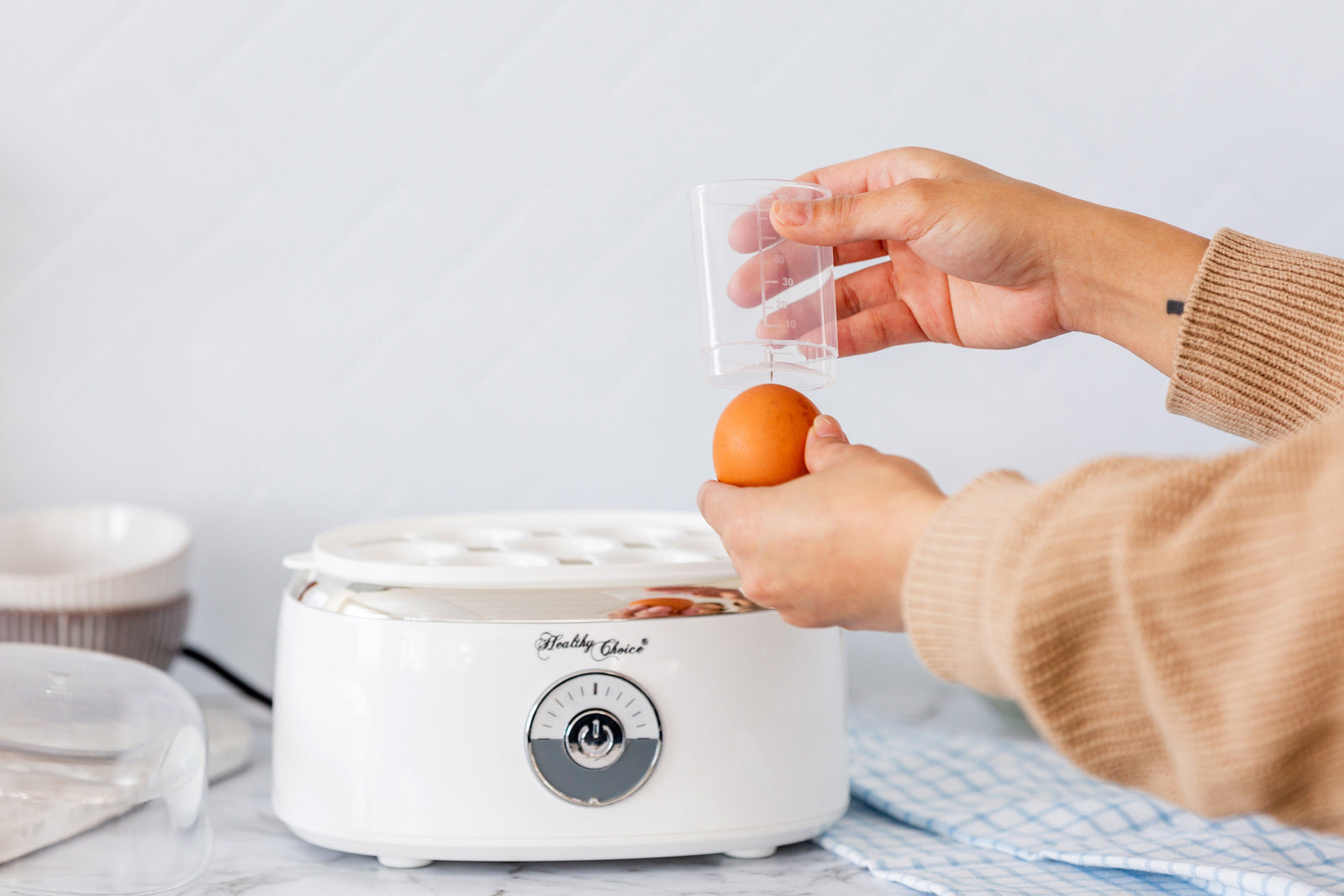 7-Egg Capacity Electric Egg Steamer, One-Button, Compact