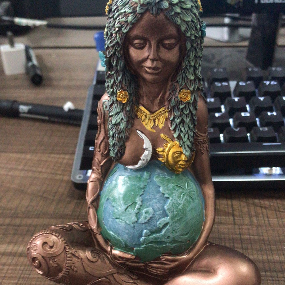 Hand-Painted Mother Earth Goddess Resin Statue - 15cm